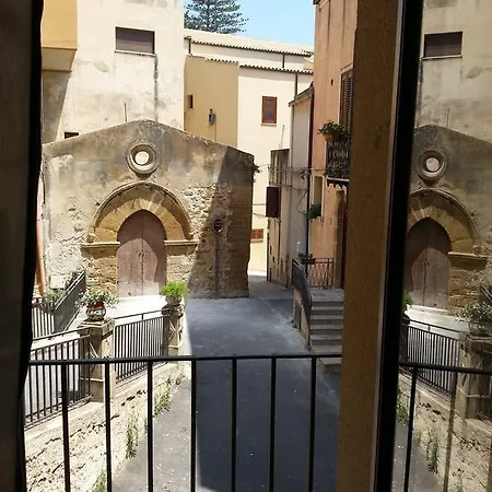 La Bifora * Sciacca